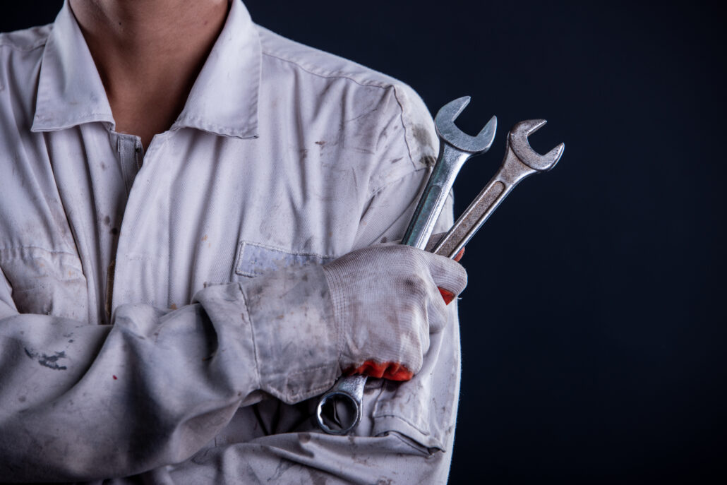 Replacing a hydraulic hose